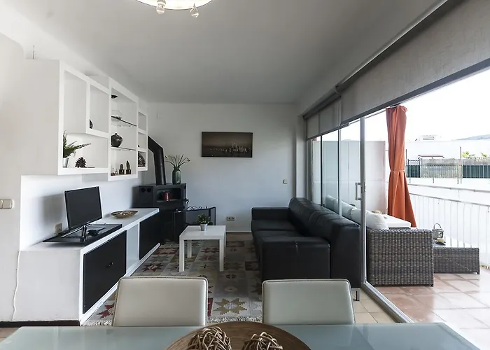 Lejlighed Lets Holidays With Terrace Near Tossa de Mar